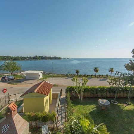 Villa Julia Lovrečica Kültér fotó