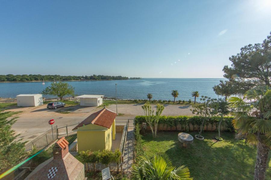 Villa Julia Lovrečica Kültér fotó